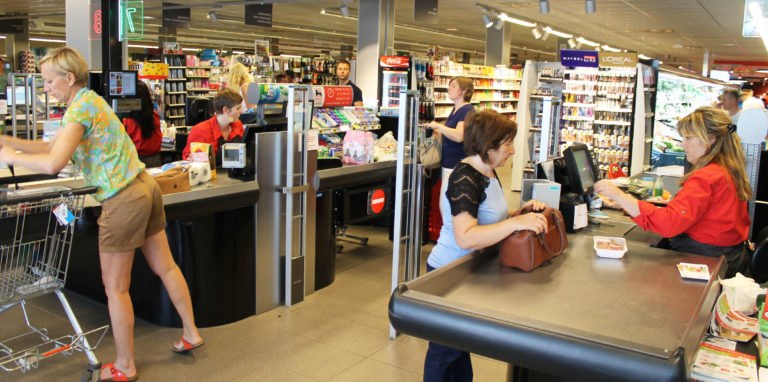 supermarkt-sector_antidiefstal-poortjes_ad-delhaize-humbeek