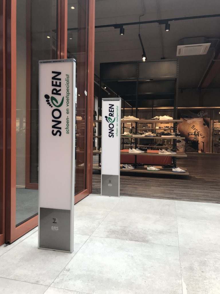 Snoeren Schoenmode uit Teteringen (Breda) rekent op de technologie en beveiliging van EAS-Resatec - winkeldiefstalbeveiliging